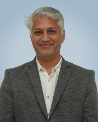 Dr. Munish Kumar Thakur