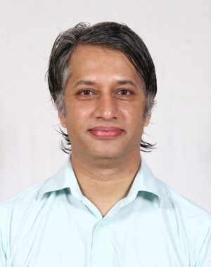 Dr. Munish Kumar Thakur